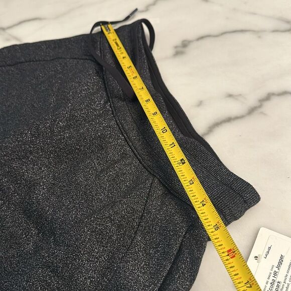 Lululemon NWT Scuba High-Rise Jogger Sparkle Black size 6 - Picture 6 of 6